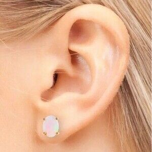 14K Yellow Gold ~ .94CT Oval Opal Cabochon Stud Earrings 1.08 Grams
